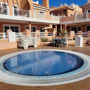 apartamento-funcional-en-residencial-con-piscina-en.hotelsfuerteventura.org/